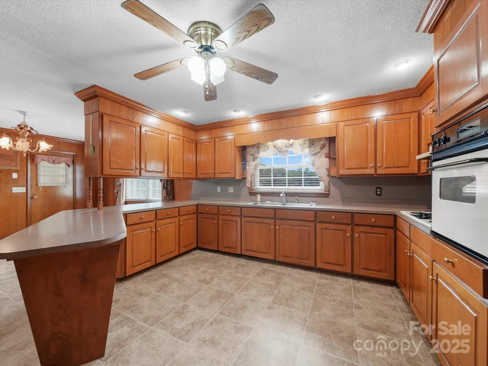 1497 White Store Road Pageland, SC 29728