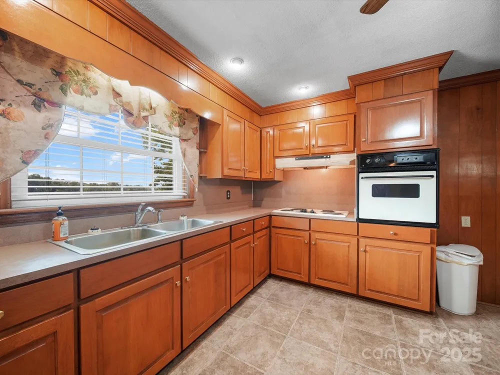 1497 White Store Road Pageland, SC 29728