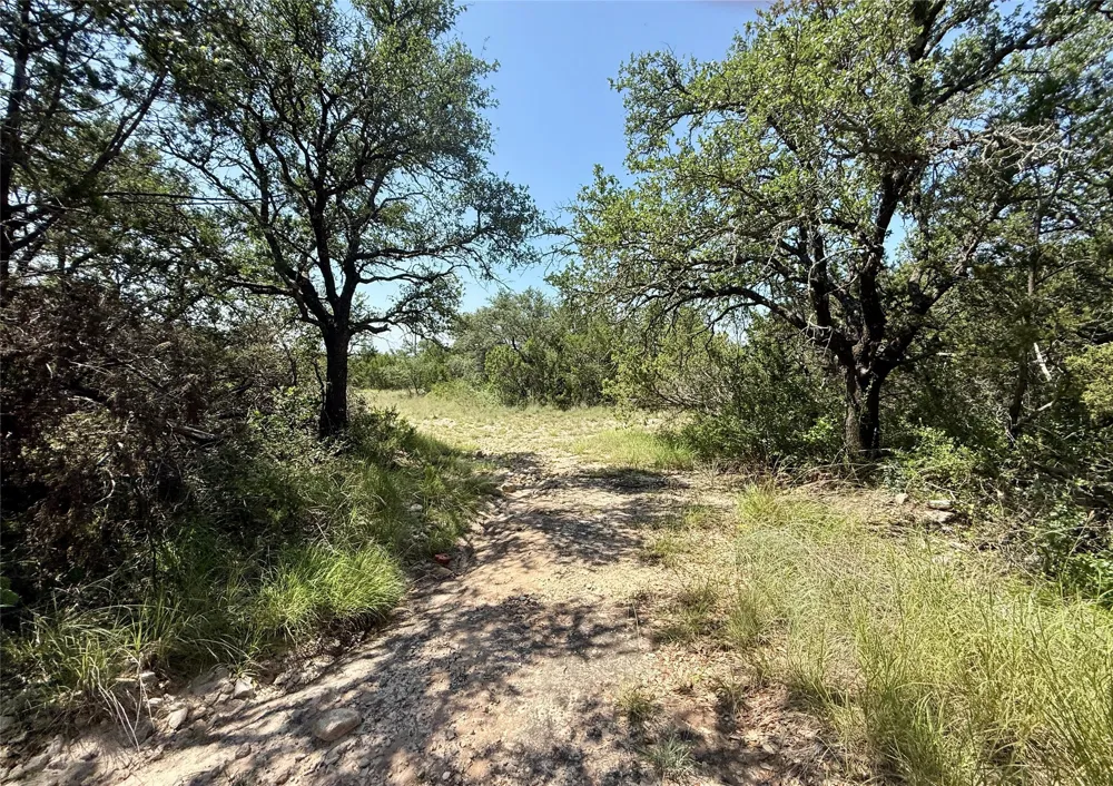 E Hwy 84 Santa Anna, TX 76878