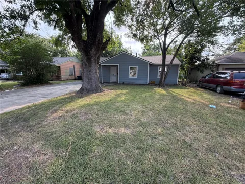 5131 Nassau Road