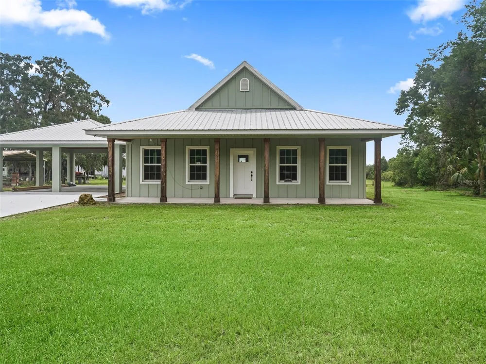8567 CR 635 Bushnell, FL 33513