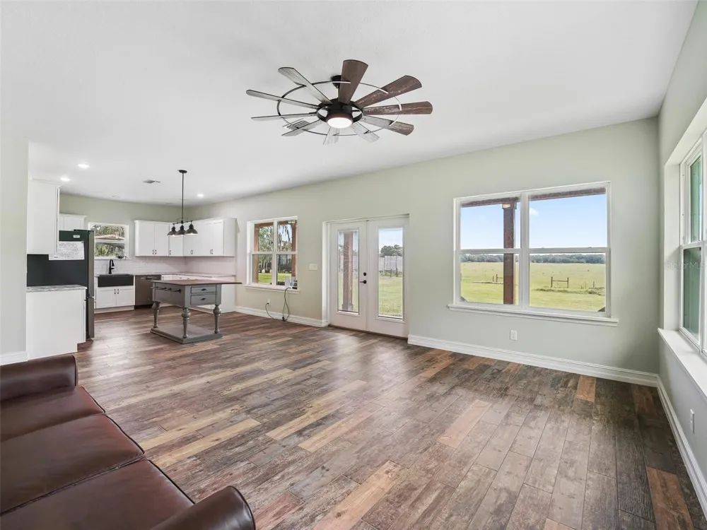8567 CR 635 Bushnell, FL 33513