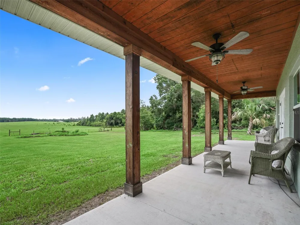 8567 CR 635 Bushnell, FL 33513
