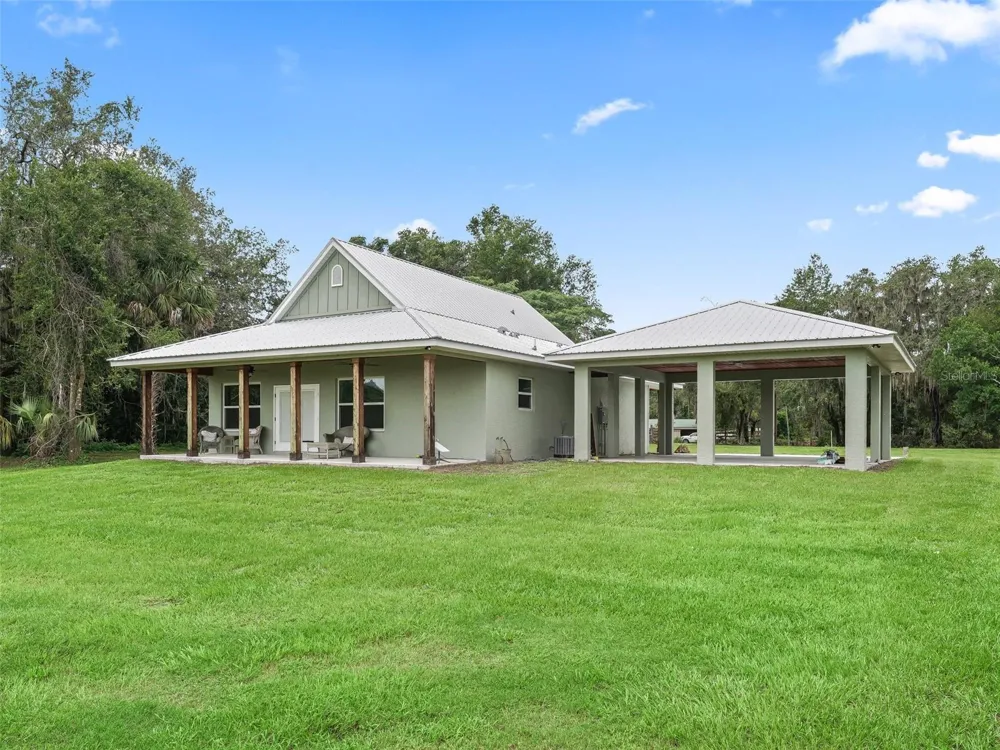 8567 CR 635 Bushnell, FL 33513