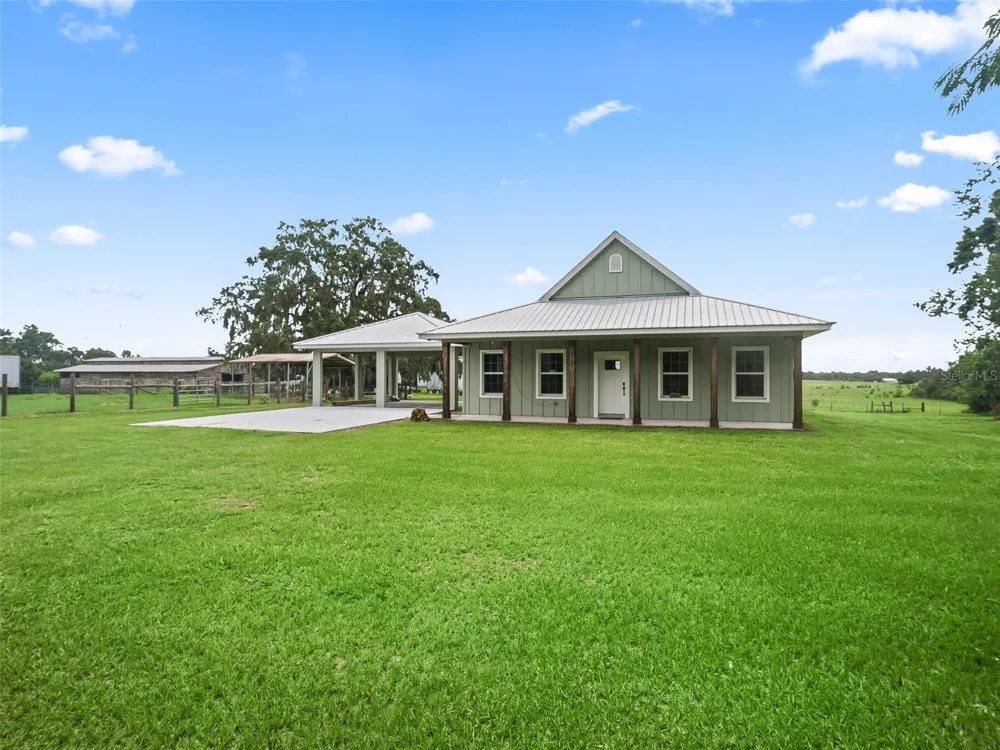 8567 CR 635 Bushnell, FL 33513