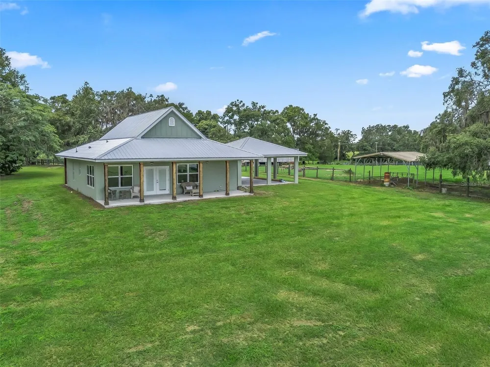 8567 CR 635 Bushnell, FL 33513