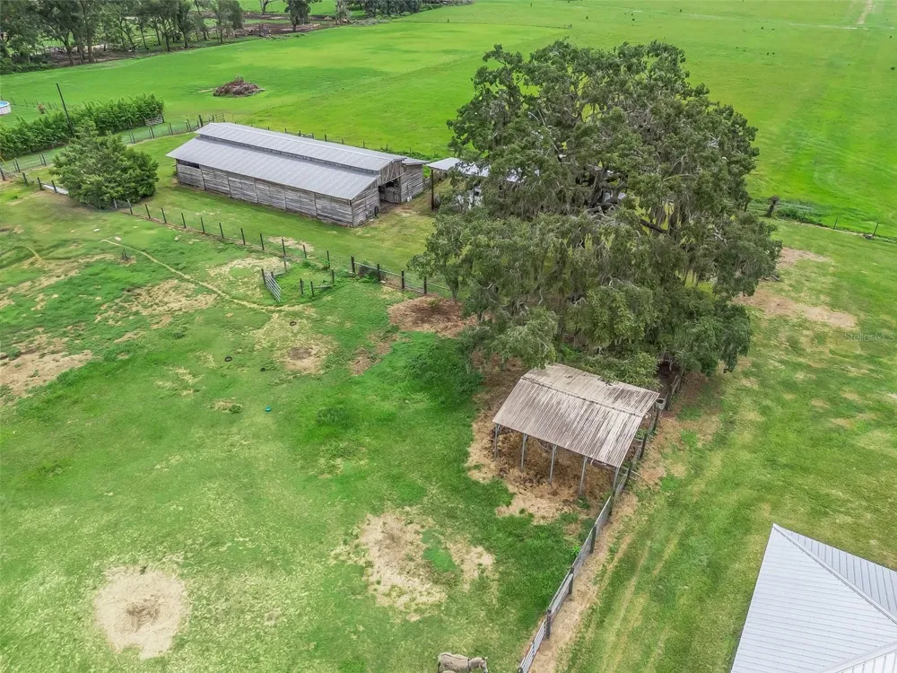 8567 CR 635 Bushnell, FL 33513
