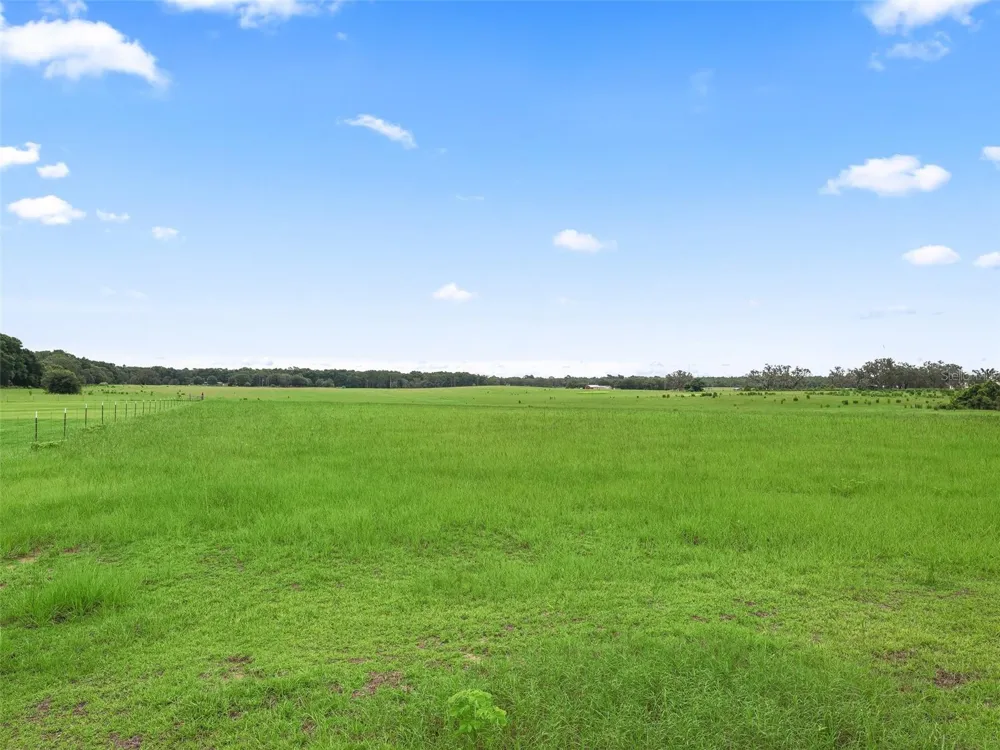 8567 CR 635 Bushnell, FL 33513