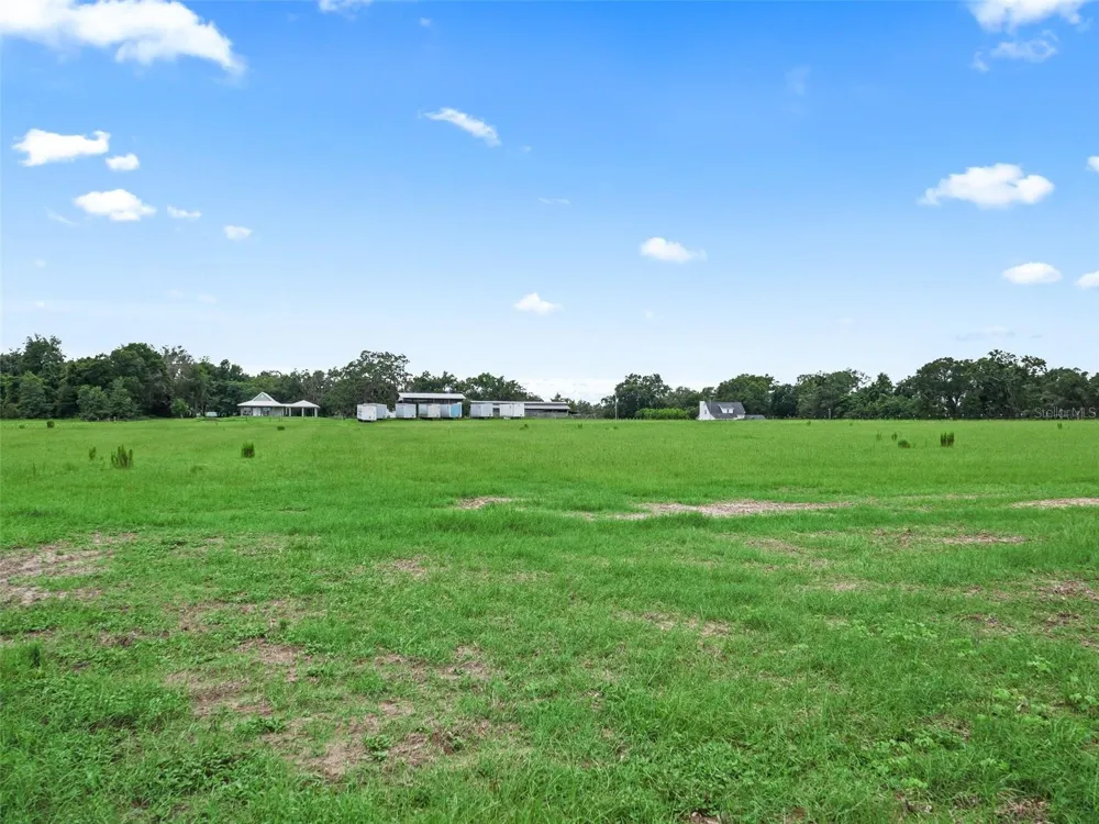 8567 CR 635 Bushnell, FL 33513