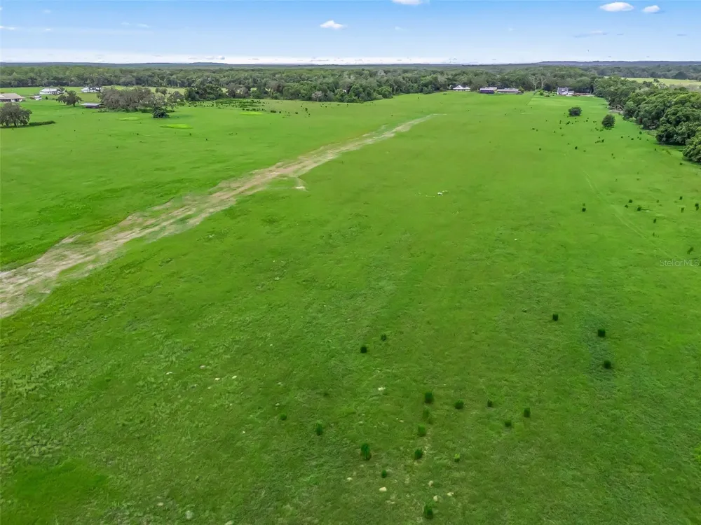 8567 CR 635 Bushnell, FL 33513