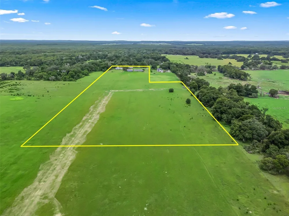 8567 CR 635 Bushnell, FL 33513