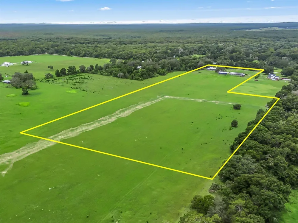 8567 CR 635 Bushnell, FL 33513
