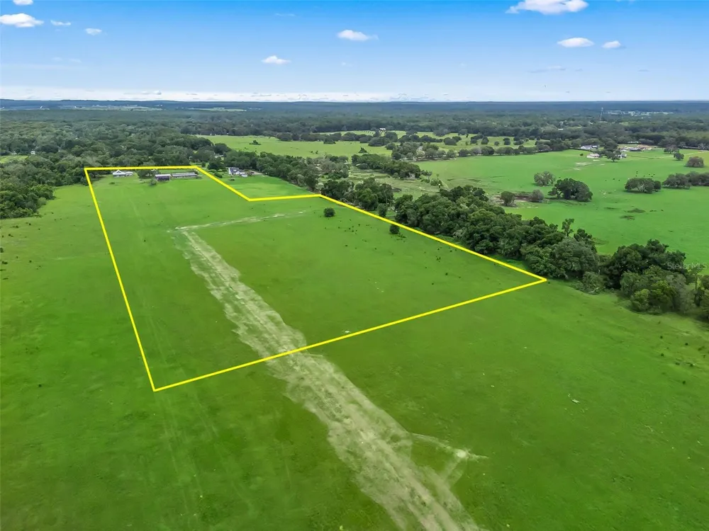 8567 CR 635 Bushnell, FL 33513