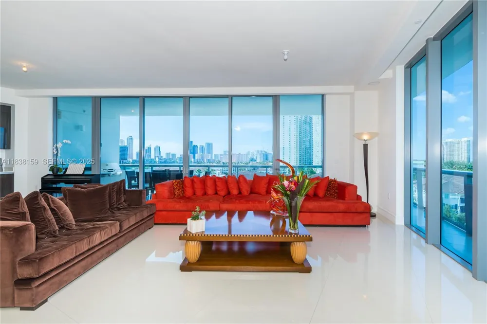3250 NE 188th St #601 Aventura, FL 33180