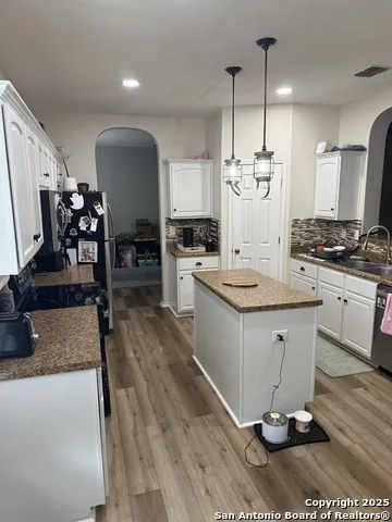 10115 Caspian Ledge San Antonio, TX 78254