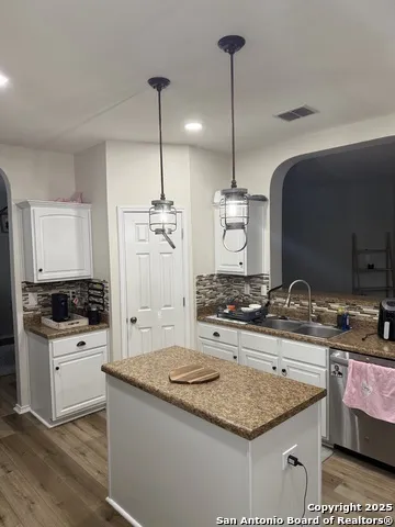10115 Caspian Ledge San Antonio, TX 78254