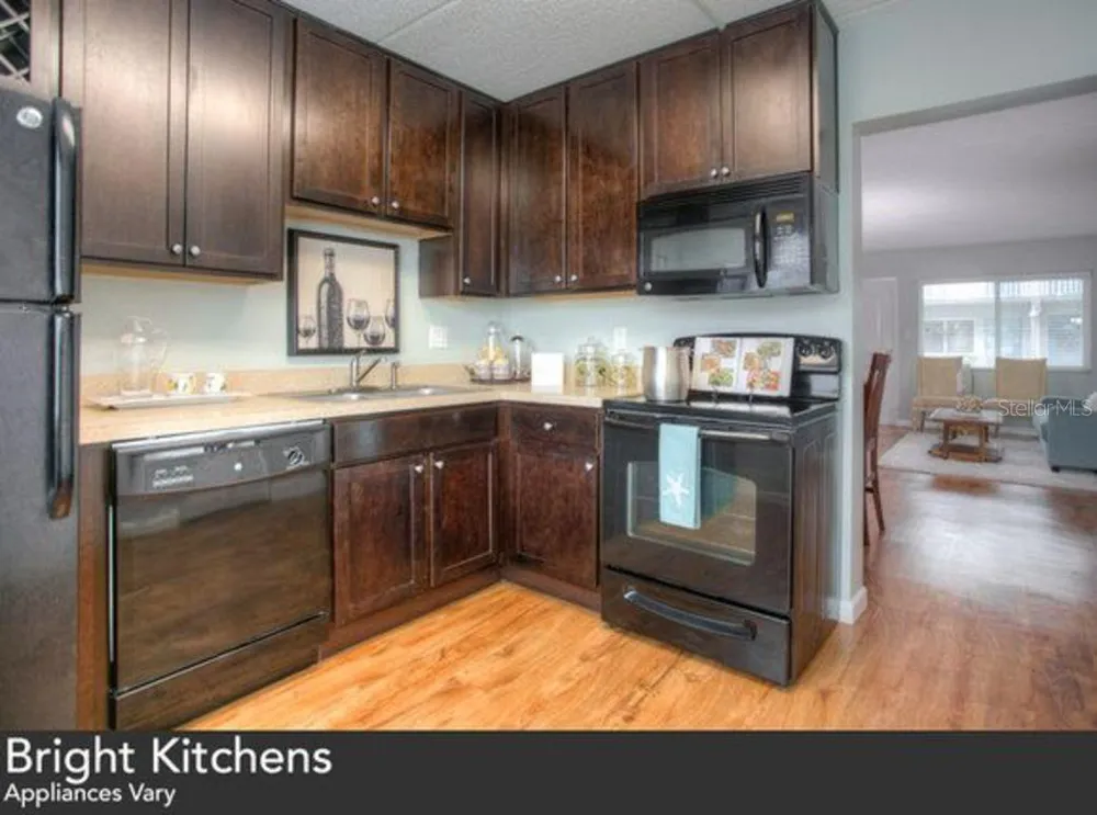 1846 SHORE DRIVE S #120 South Pasadena, FL 33707