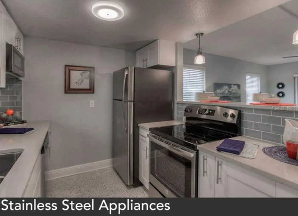1846 SHORE DRIVE S #120 South Pasadena, FL 33707