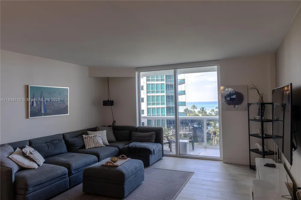 10275 Collins Ave #634 Bal Harbour, FL 33154