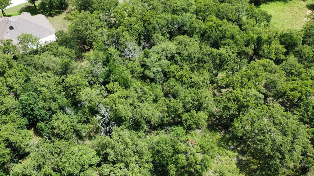Comewell Court Runaway Bay, TX 76426