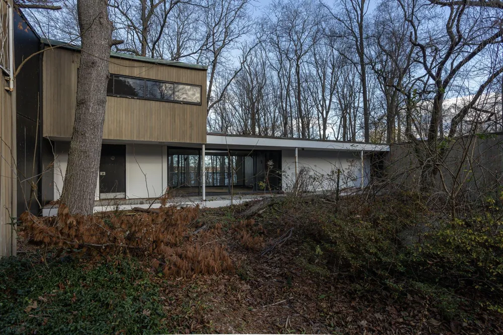 145 Centre Island Road Centre Island, NY 11771