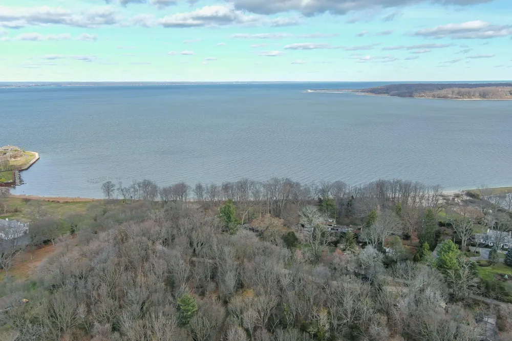 145 Centre Island Road Centre Island, NY 11771