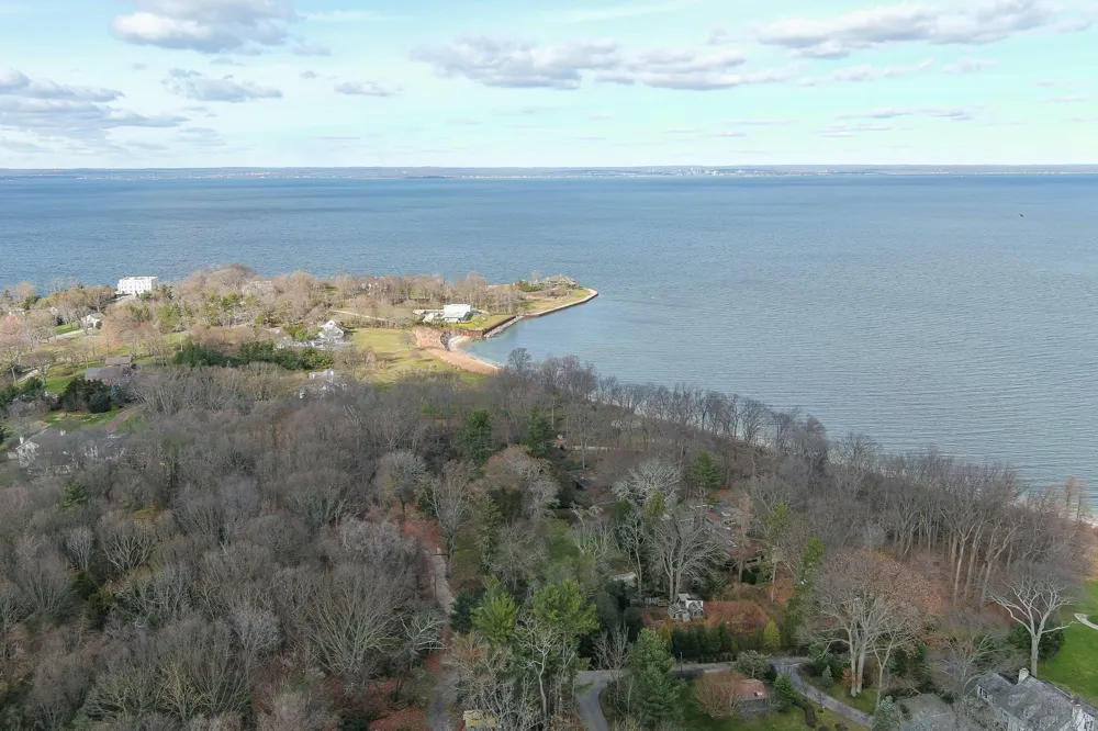 145 Centre Island Road Centre Island, NY 11771
