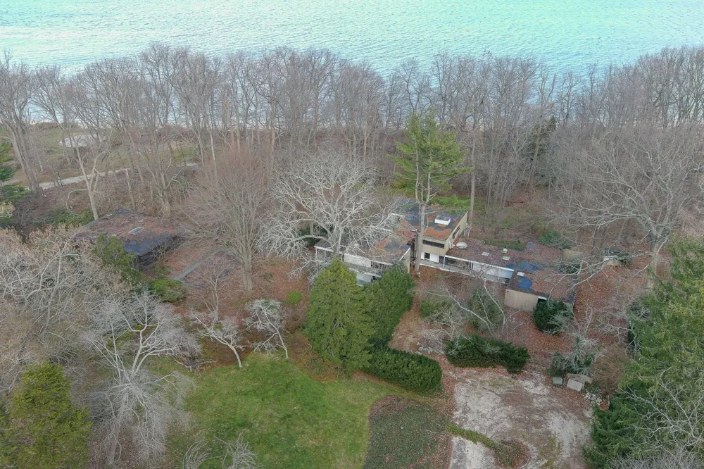 145 Centre Island Road Centre Island, NY 11771