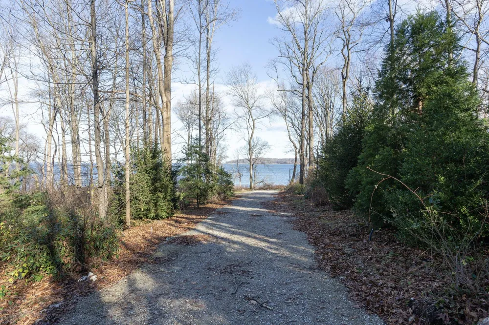 145 Centre Island Road Centre Island, NY 11771