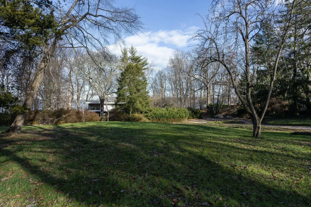 145 Centre Island Road Centre Island, NY 11771