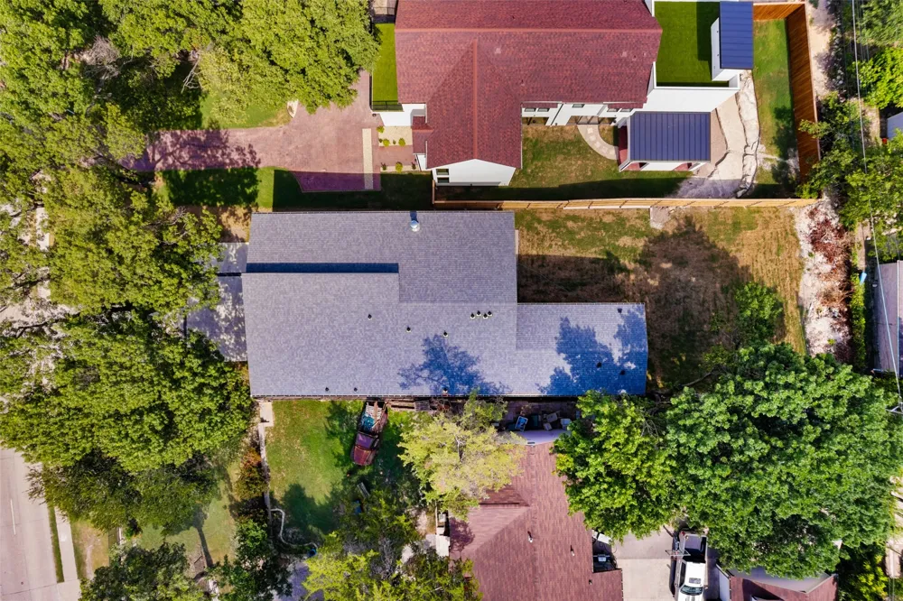 3110 W Jefferson Boulevard Dallas, TX 75211