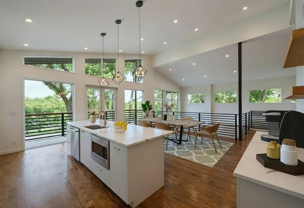3110 W Jefferson Boulevard Dallas, TX 75211