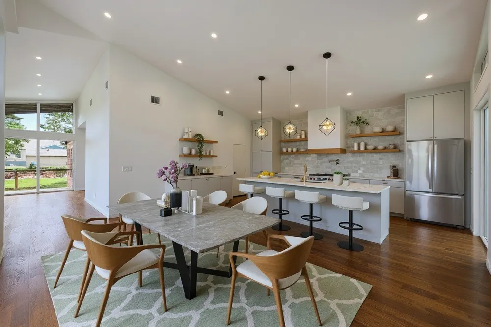 3110 W Jefferson Boulevard Dallas, TX 75211
