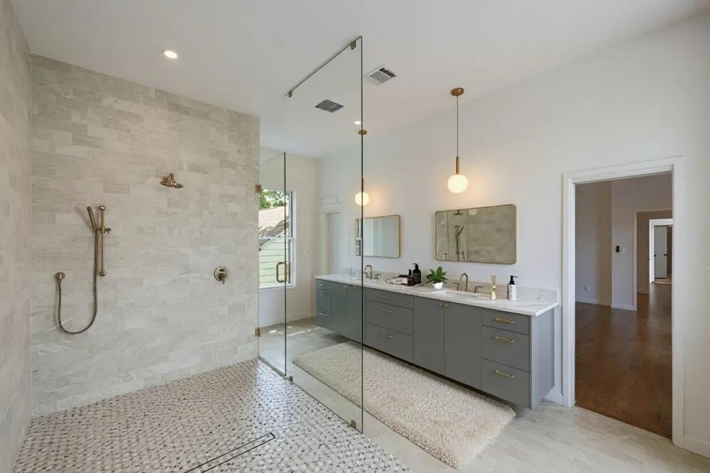 3110 W Jefferson Boulevard Dallas, TX 75211
