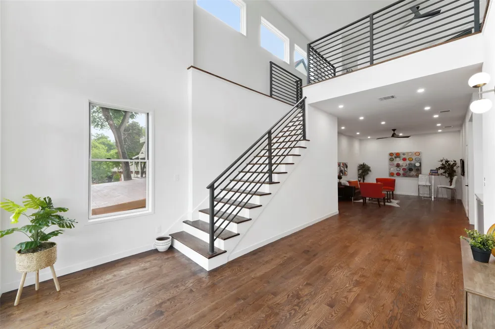3110 W Jefferson Boulevard Dallas, TX 75211