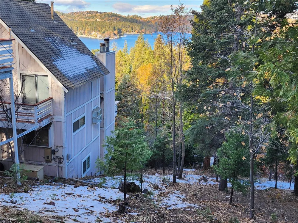 104 Fremont Road Lake Arrowhead, CA 92352
