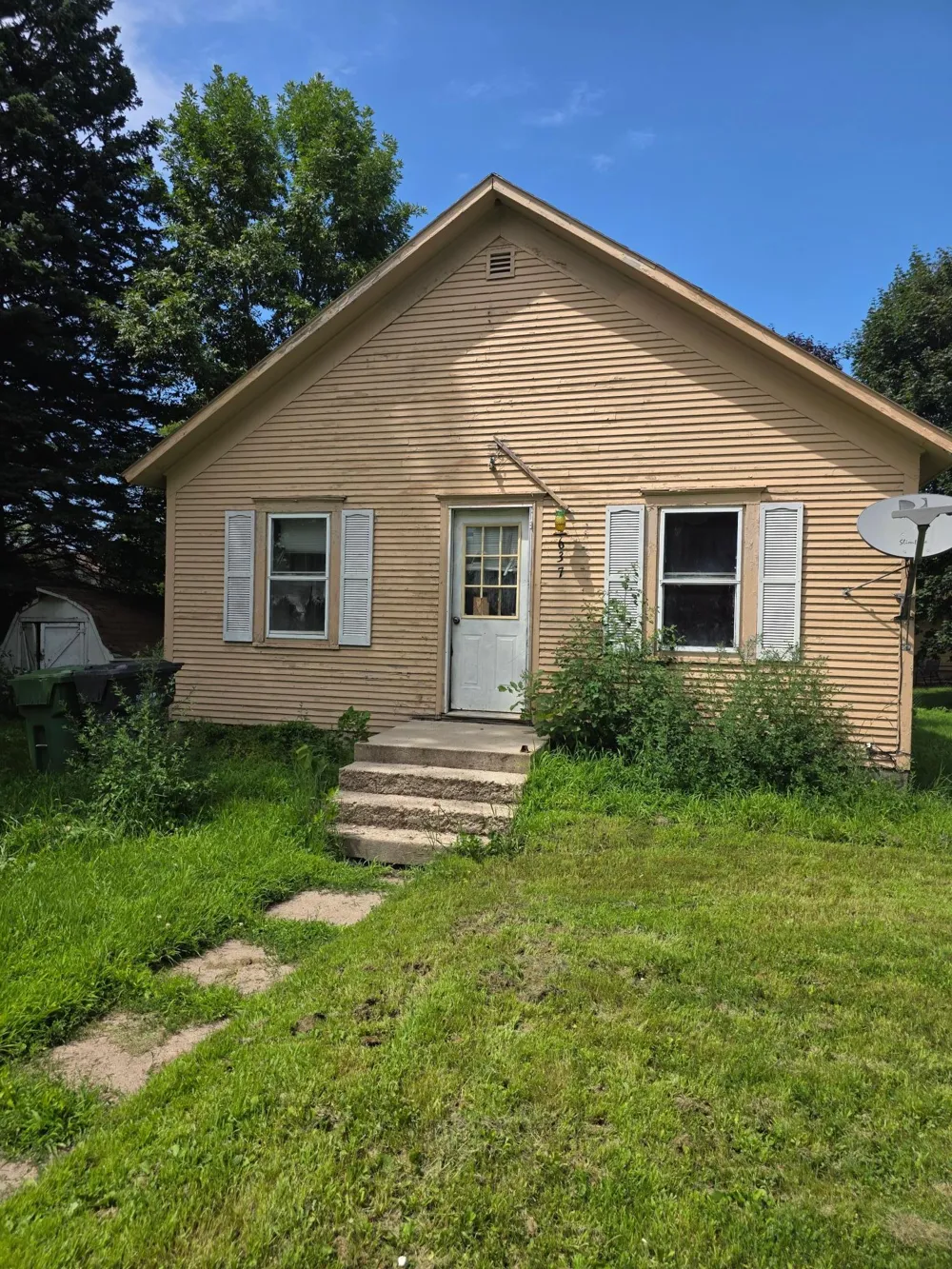 1637 Miller Street Worthington, MN 56187