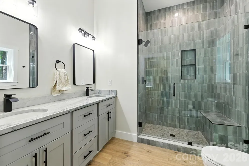 939 Rocky Mountain Road Lake Toxaway, NC 28747