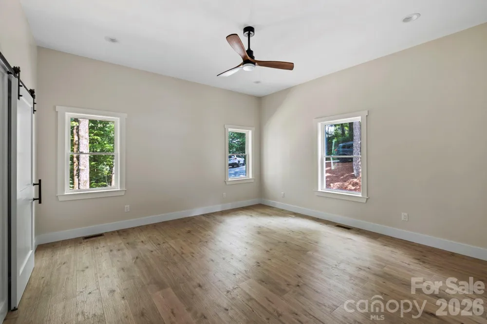 939 Rocky Mountain Road Lake Toxaway, NC 28747