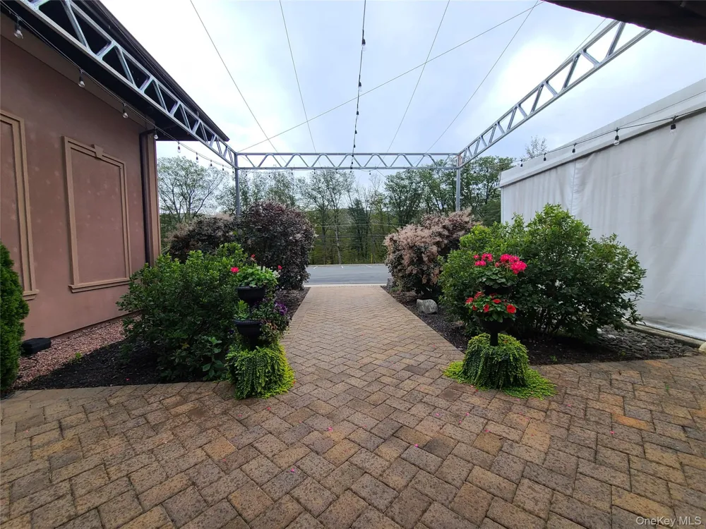 7410 US RT-209 Napanoch, NY 12458