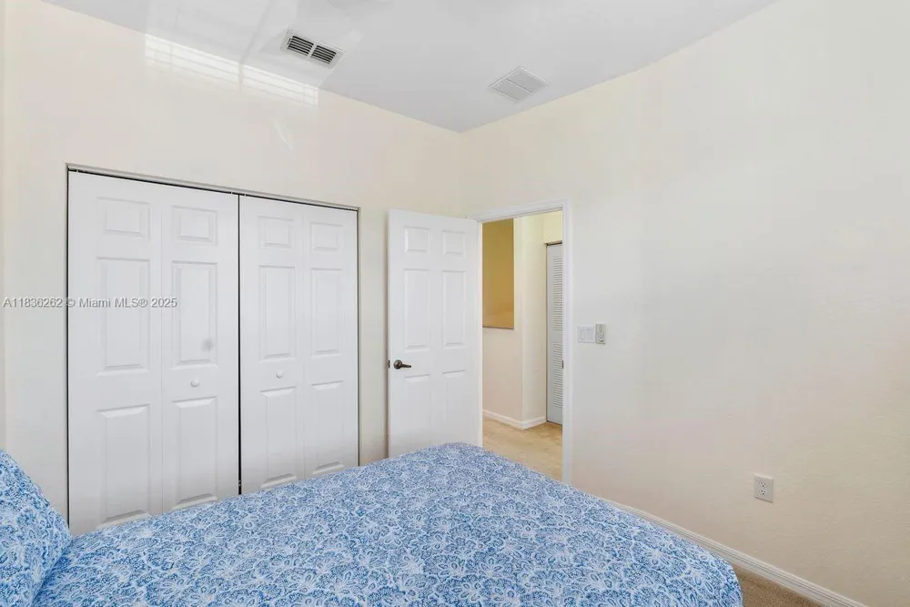 2851 W Prospect Rd #1306 Tamarac, FL 33309