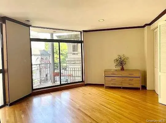 8 W 65th Street #5A New York (Manhattan), NY 10023