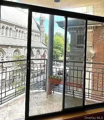8 W 65th Street #5A New York (Manhattan), NY 10023
