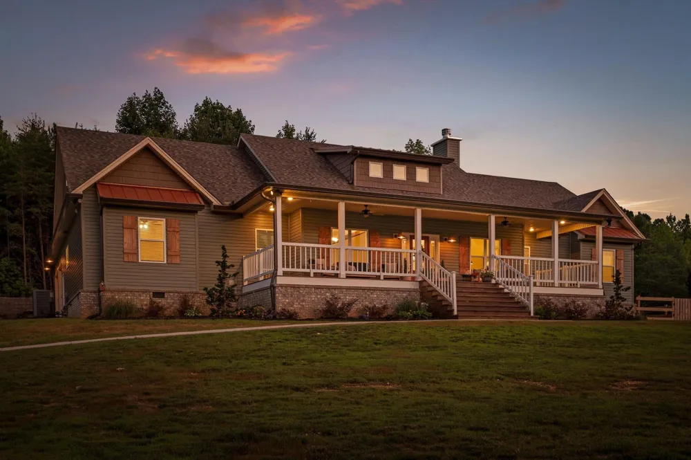 406 Green Brier Lane