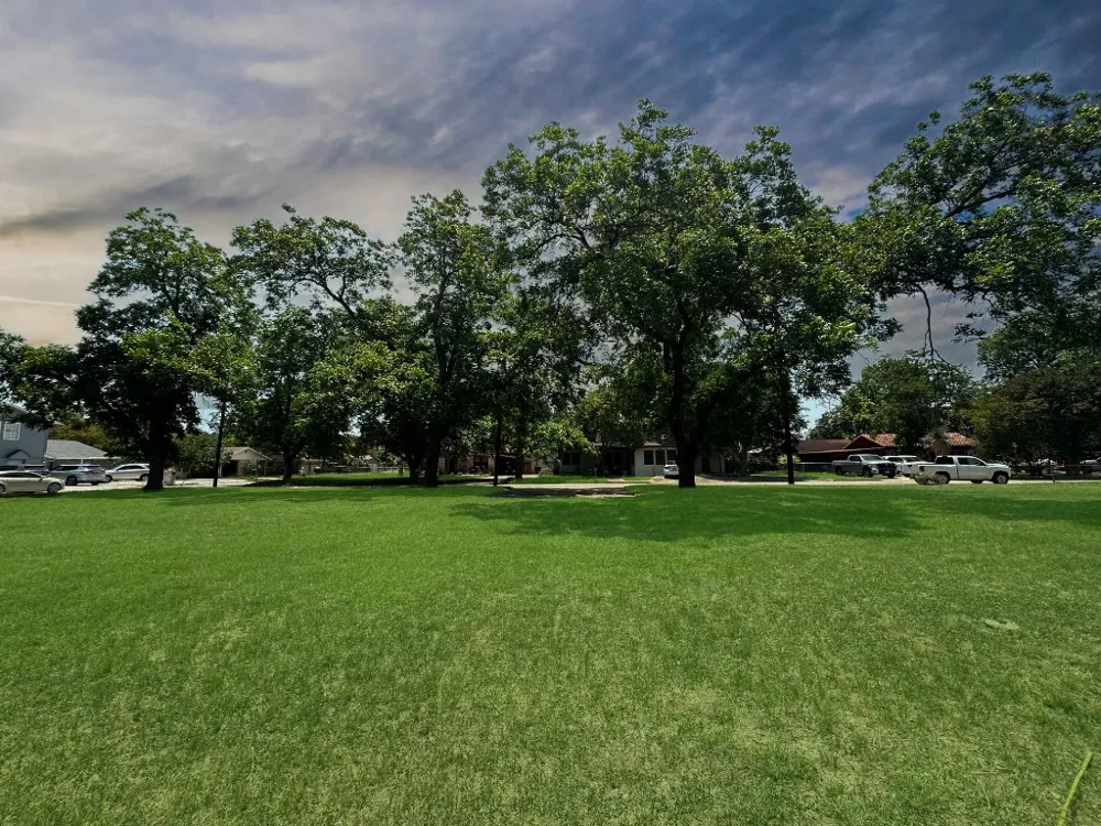 922 Booneville Avenue New Braunfels, TX 78130