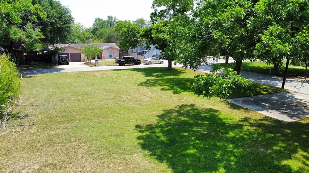 922 Booneville Avenue New Braunfels, TX 78130
