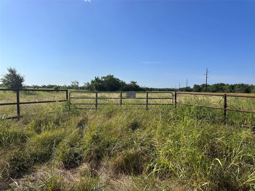 482 County Road 2655 Walnut Springs, TX 76690