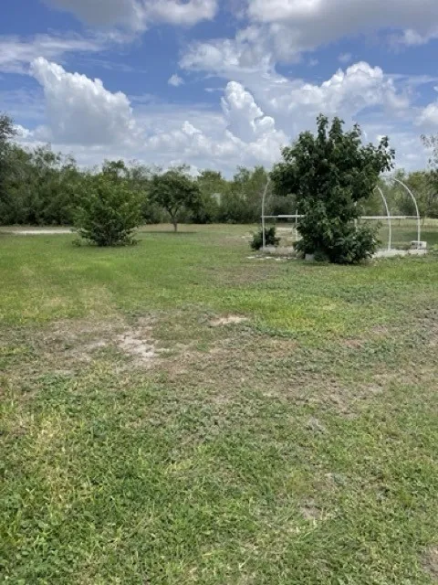 5888 Sweet Water Road Robstown, TX 78380