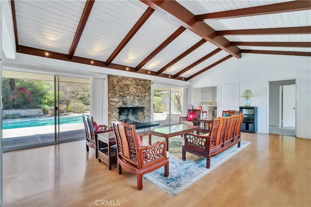 211 Peacock Lane Montebello, CA 90640