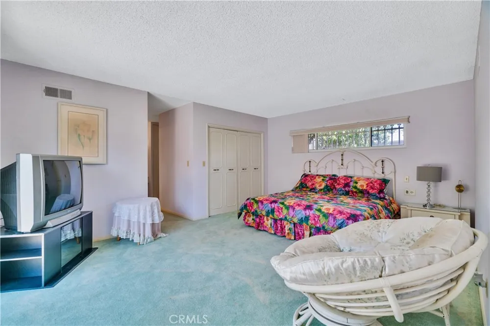 211 Peacock Lane Montebello, CA 90640